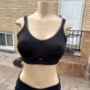 VSX Black Seamless Sports Bra - Women Intimates size 34DD